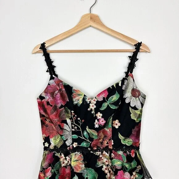 NWT $795 Marchesa Notte Tiered Floral Embroidered Dress Sz 4
